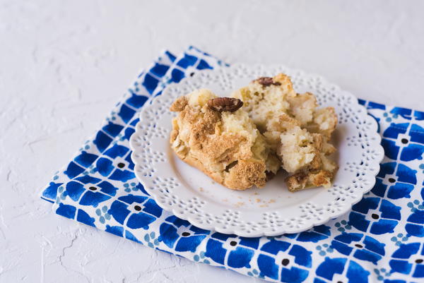 Early Riser Apple Cream Cheese Cake Early Riser Apple Cream Cheese Cake