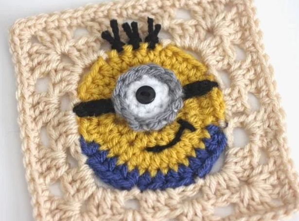 Make a Minion Granny Square Pattern