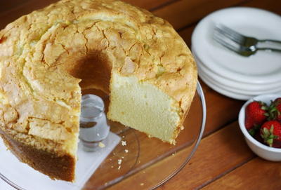 Classic Vanilla Pound Cake