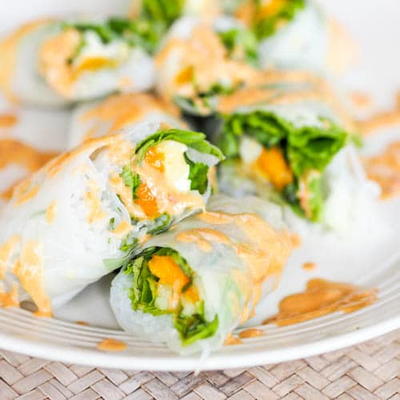 Vegan Mango and Avocado Summer Rolls Vegan Mango and Avocado Summer Rolls