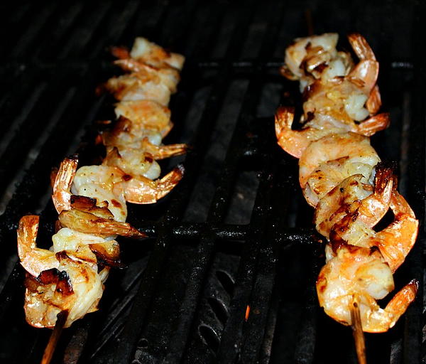Garlic Butter Grilled Shrimp Skewers Garlic Butter Grilled Shrimp Skewers