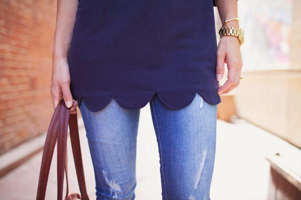 Scalloped DIY Hemline Refashion Scalloped DIY Hemline Refashion