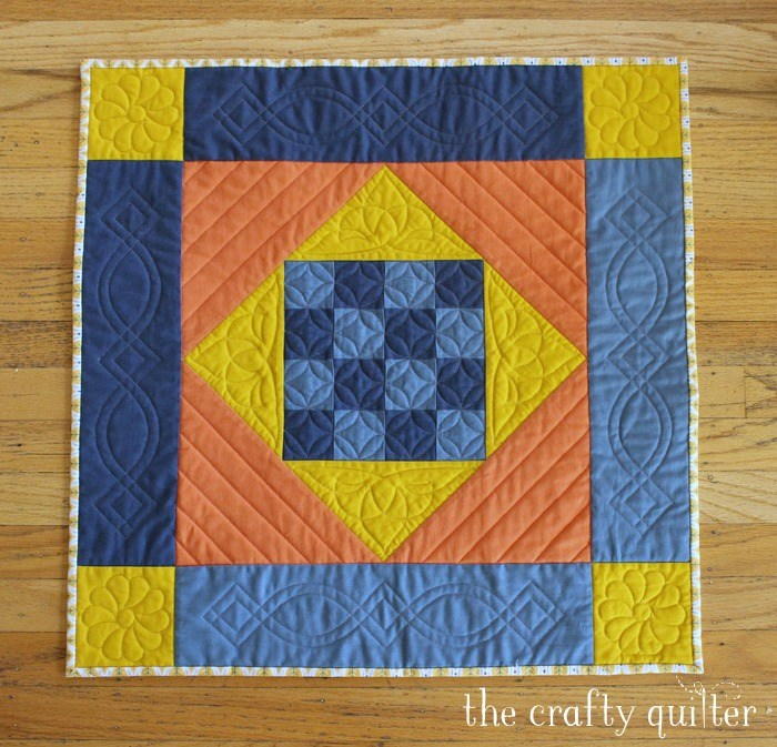 amish-mini-quilt-pattern-favequilts
