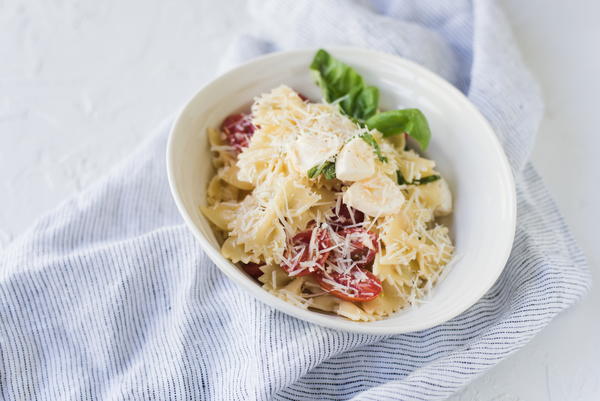 Super Simple Summer Garden Pasta