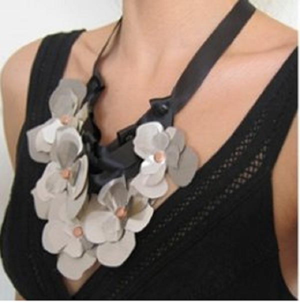 Faux Metal Bib Necklace Faux Metal Bib Necklace