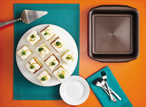 Lemon Snack Cakes Image Courtesy of Circulon Gourmet Cookware Lemon Snack Cakes