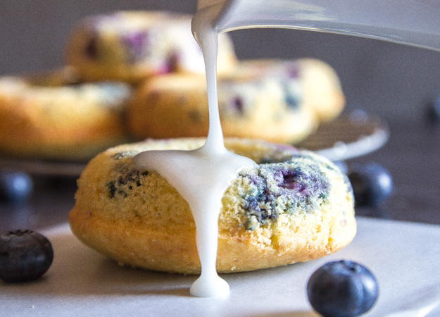 Lemon Glazed Blueberry Baked Donuts Lemon Glazed Blueberry Baked Donuts