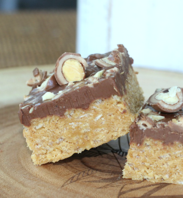 Sea Salt Caramel Chocolate PB Crispy Bars Sea Salt Caramel Chocolate PB Crispy Bars