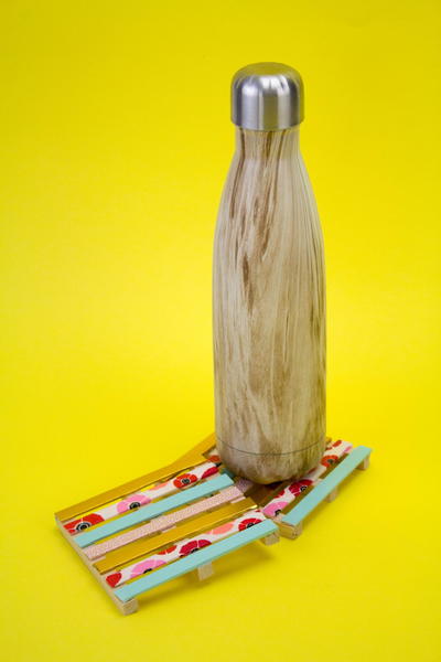 DIY Mini Pallet Coasters DIY Mini Pallet Coasters