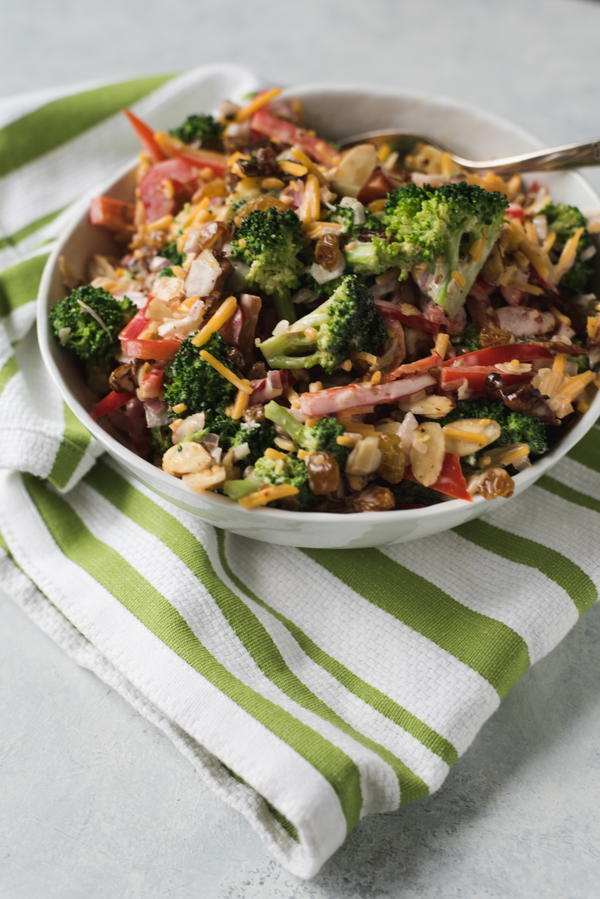 Golden Raisin and Broccoli Salad Golden Raisin and Broccoli Salad