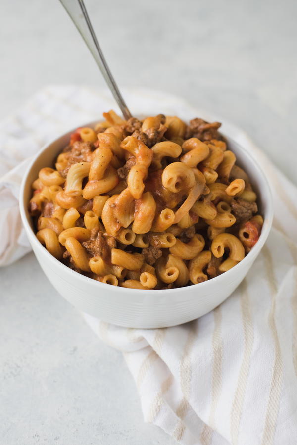 Cheesy One Pot Hamburger Casserole Cheesy One Pot Hamburger Casserole