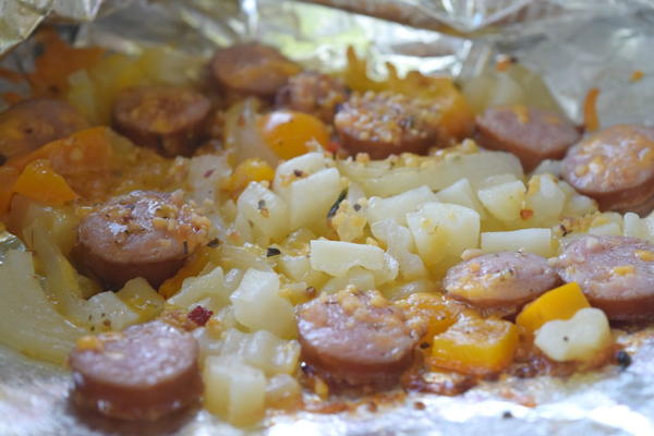Cheesy Potato Sausage Foil Packets Cheesy Potato & Sausage Foil Packets