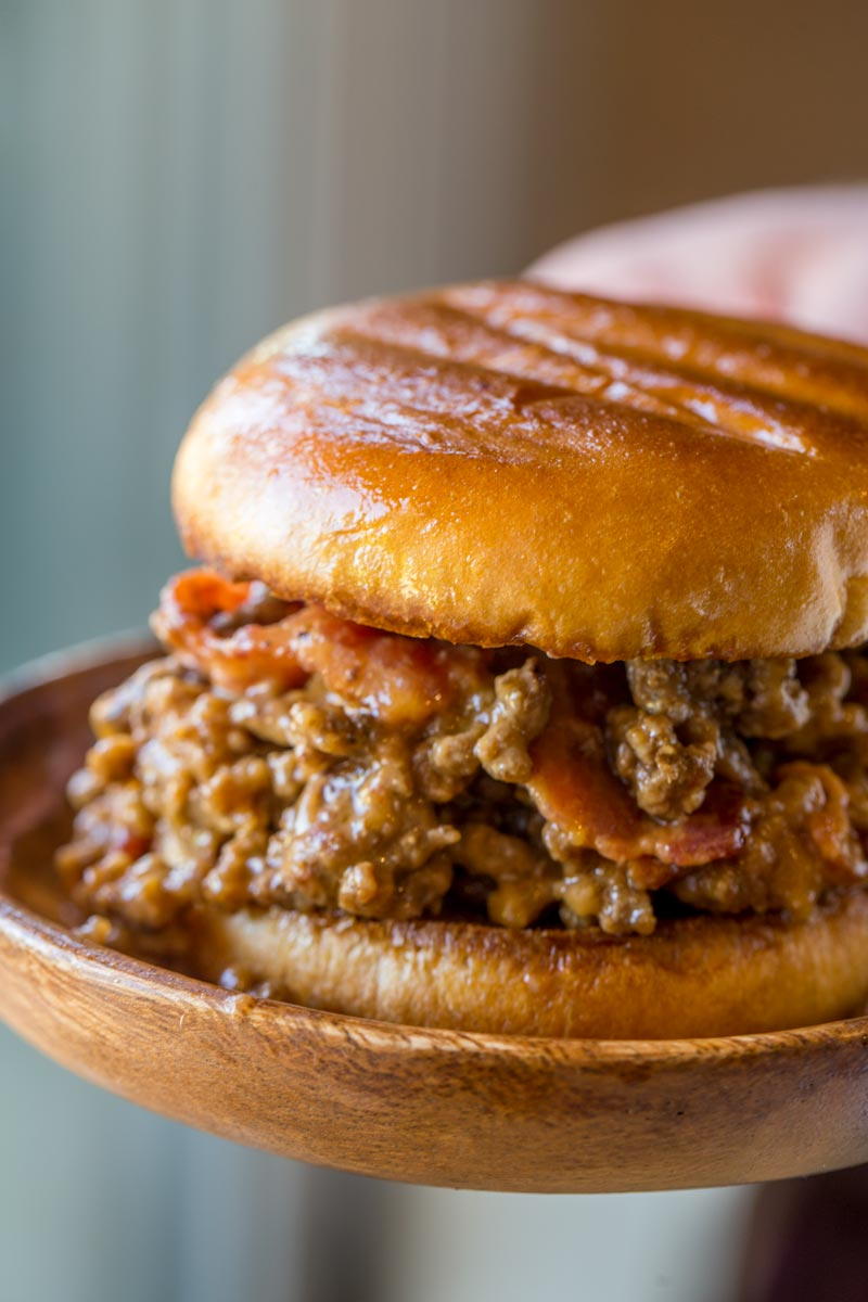 Bacon Cheeseburger Sloppy Joes | FaveSouthernRecipes.com