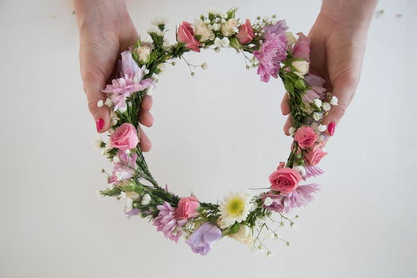 Ethereal Floral Wedding Crown Ethereal Floral Wedding Crown