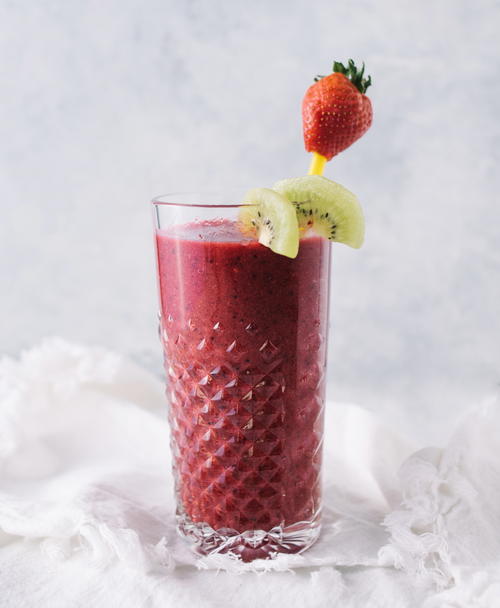 Triple Berry Kiwi Smoothie Triple Berry Kiwi Smoothie