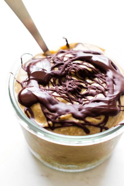 Salted Caramel Cookie Twix Smoothie Bowl Salted Caramel Cookie Twix Smoothie Bowl