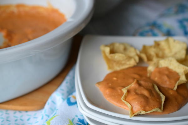 Slow Cooker 3 Cheese Bean Dip Slow Cooker 3 Cheese Bean Dip