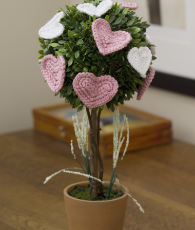 Crochet Heart Wedding Decorations