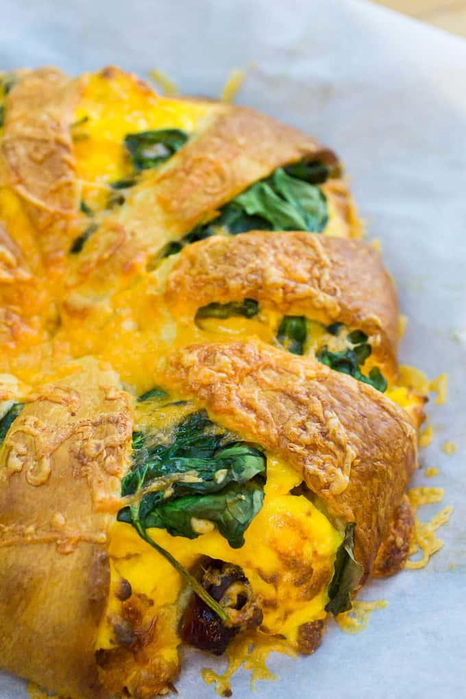 Breakfast Crescent Ring with Sausage & Egg | RecipeLion.com