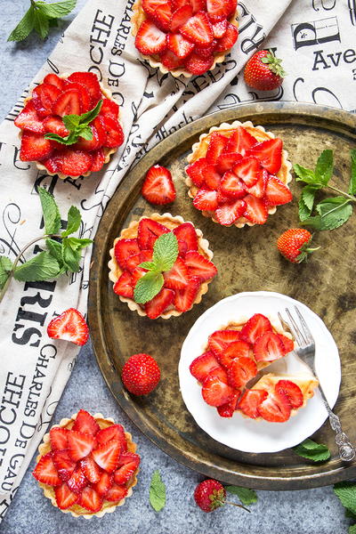 Strawberry Custard Tartlets