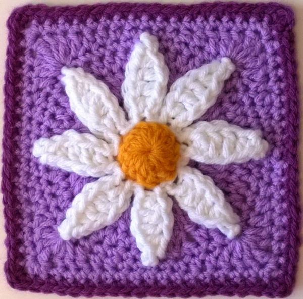 Beautiful Petals Granny Square Pattern Beautiful Petals Granny Square Pattern