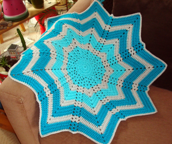 Rippling Shells Baby Afghan