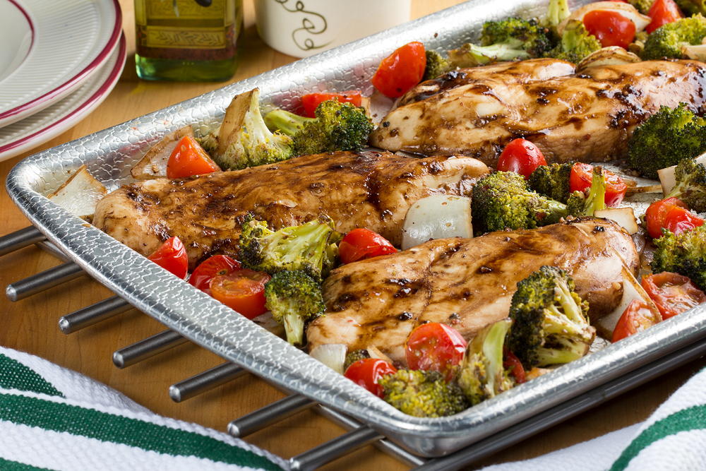 Sheet Pan Balsamic Chicken Veggies Mrfood Com