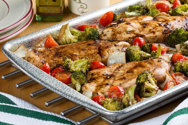 Sheet Pan Balsamic Chicken and Veggies