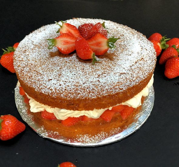 Strawberry and Cream Victoria Sponge Strawberry and Cream Victoria Sponge