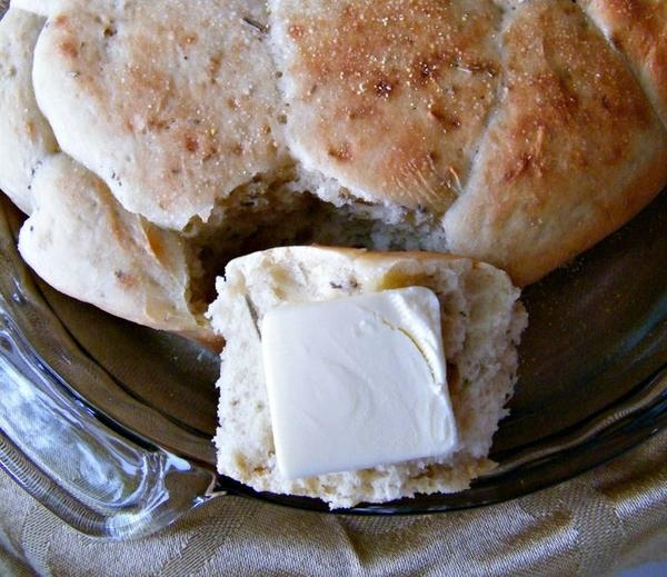 Slow Cooker Rosemary Pull Apart Rolls Slow Cooker Rosemary Pull Apart Rolls