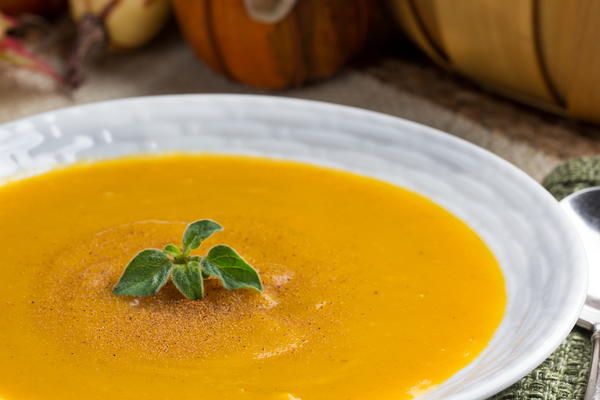 Slow Cooker Squash Soup