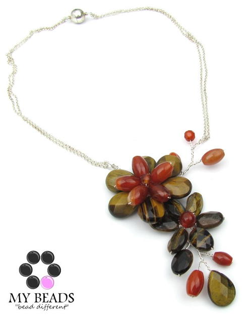 Wired Gemstone Flower Necklace Wired Gemstone Flower Necklace