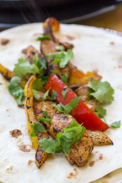 Easy Chicken Fajitas Easy Chicken Fajitas