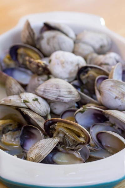Garlic Steamed Clams Garlic Steamed Clams