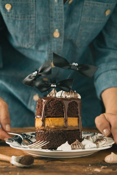 Chocolate and Pumpkin Pie Layer Cake Chocolate and Pumpkin Pie Layer Cake