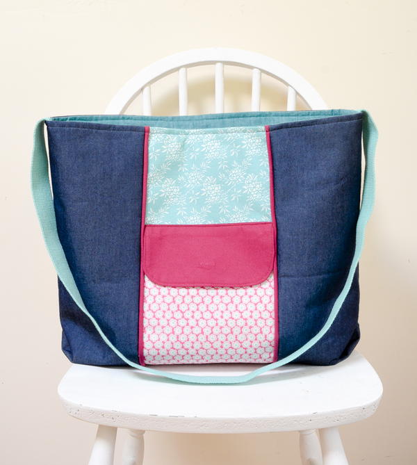 Large Recessed Zipper Tote Bag_2