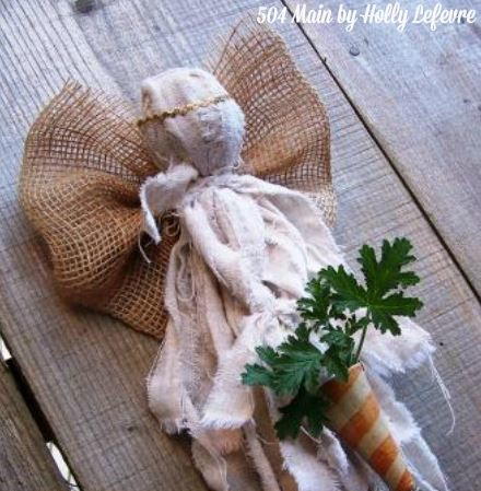 Simple No-Sew Fabric Angels Simple No-Sew Fabric Angels