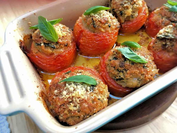 Stuffed tomatoes Stuffed tomatoes