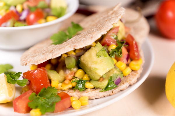 Light and Fresh Avocado Salsa with Celery Light and Fresh Avocado Salsa with Celery