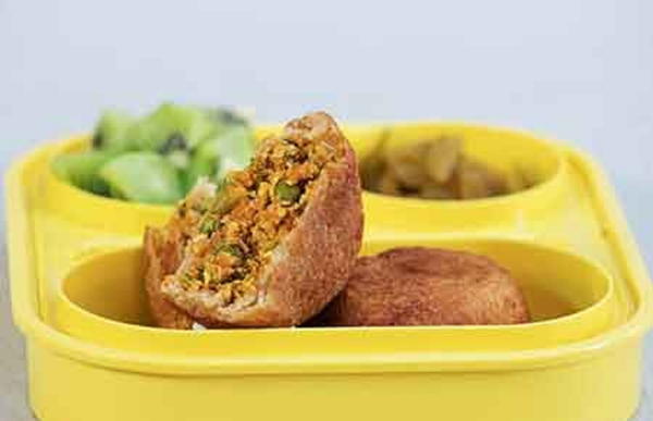 Paneer And Multi Grain Bread Bonda Paneer And Multi Grain Bread Bonda