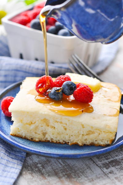 Dump-and-Bake 5-Ingredient Buttermilk Pancakes Dump-and-Bake 5-Ingredient Buttermilk Pancakes