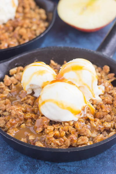 Caramel Apple Crisp Caramel Apple Crisp