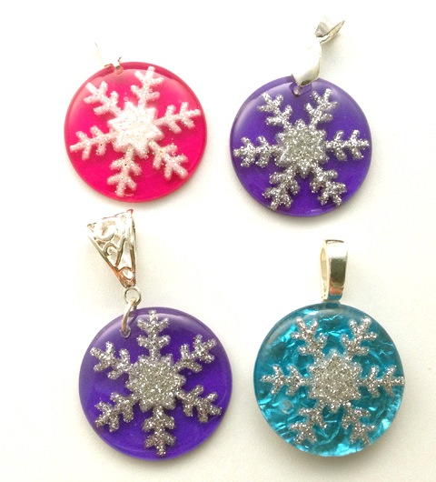 Snowflake Resin Jewelry Tutorial Snowflake Resin Jewelry Tutorial