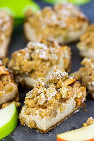 Apple Cobbler Cheesecake Bars Apple Cobbler Cheesecake Bars