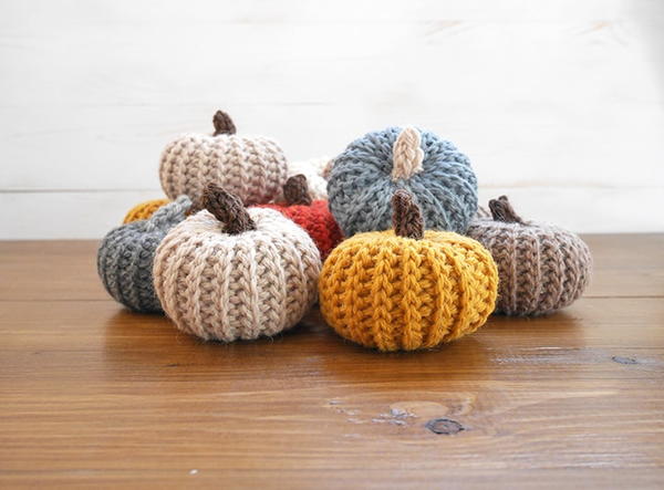 Crochet pumpkins that look knit Crochet pumpkins that look knit