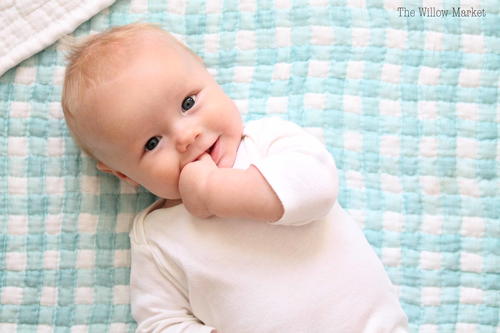 How to Sew a Cotton Gauze Baby Quilt How to Sew a Cotton Gauze Baby Quilt