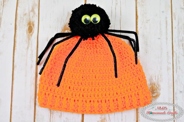 Spider Pom-Pom Hat Spider Pom-Pom Hat