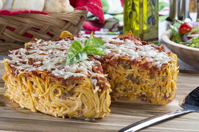 Baked Spaghetti "Cake"