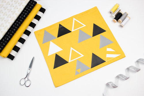 No-Sew Fabric Pouch No-Sew Fabric Pouch