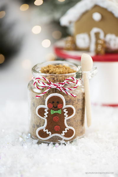 DIY Gingerbread Sugar Scrub DIY Gingerbread Sugar Scrub